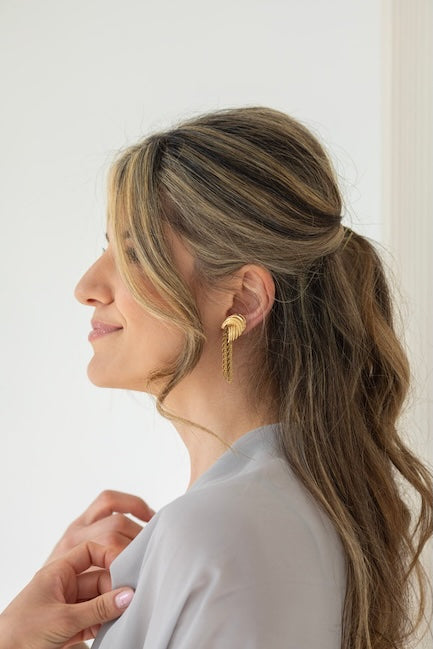 Golden Cascade – Monet Patd Chain Tassel Clip-On Earrings