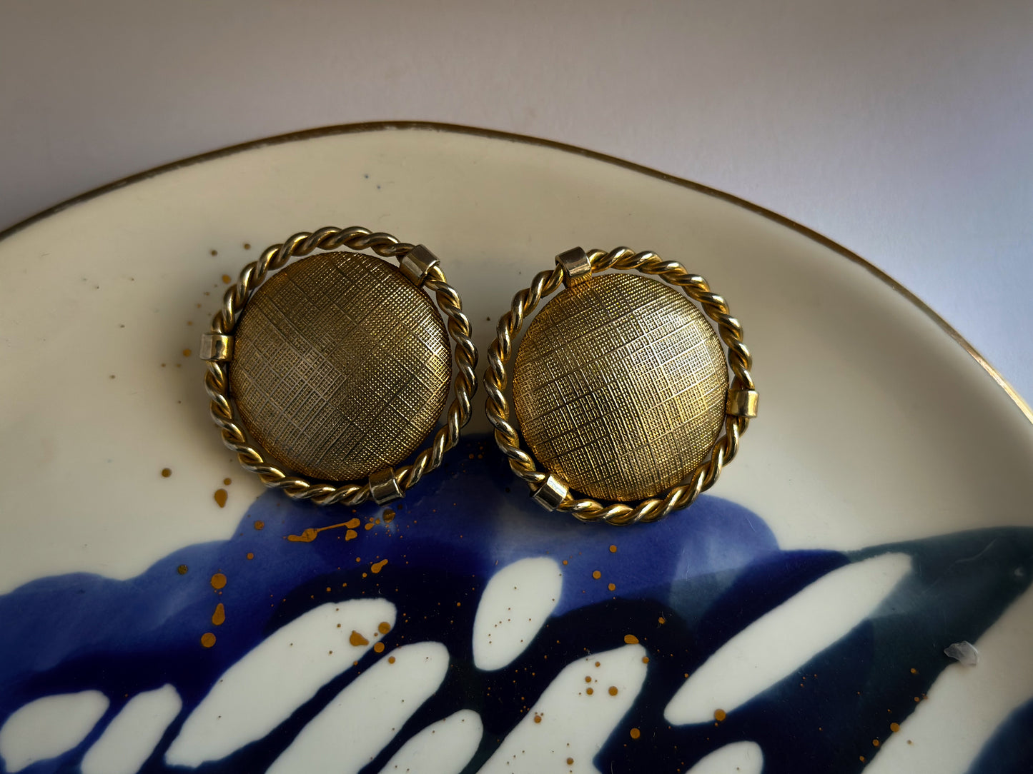 Gold Round Chunky Earrings