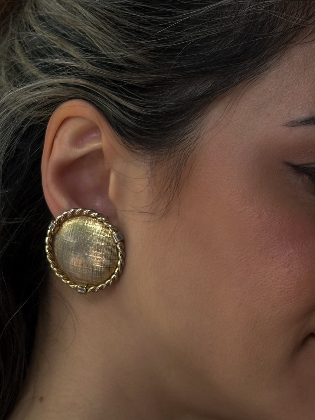 Gold Round Chunky Earrings