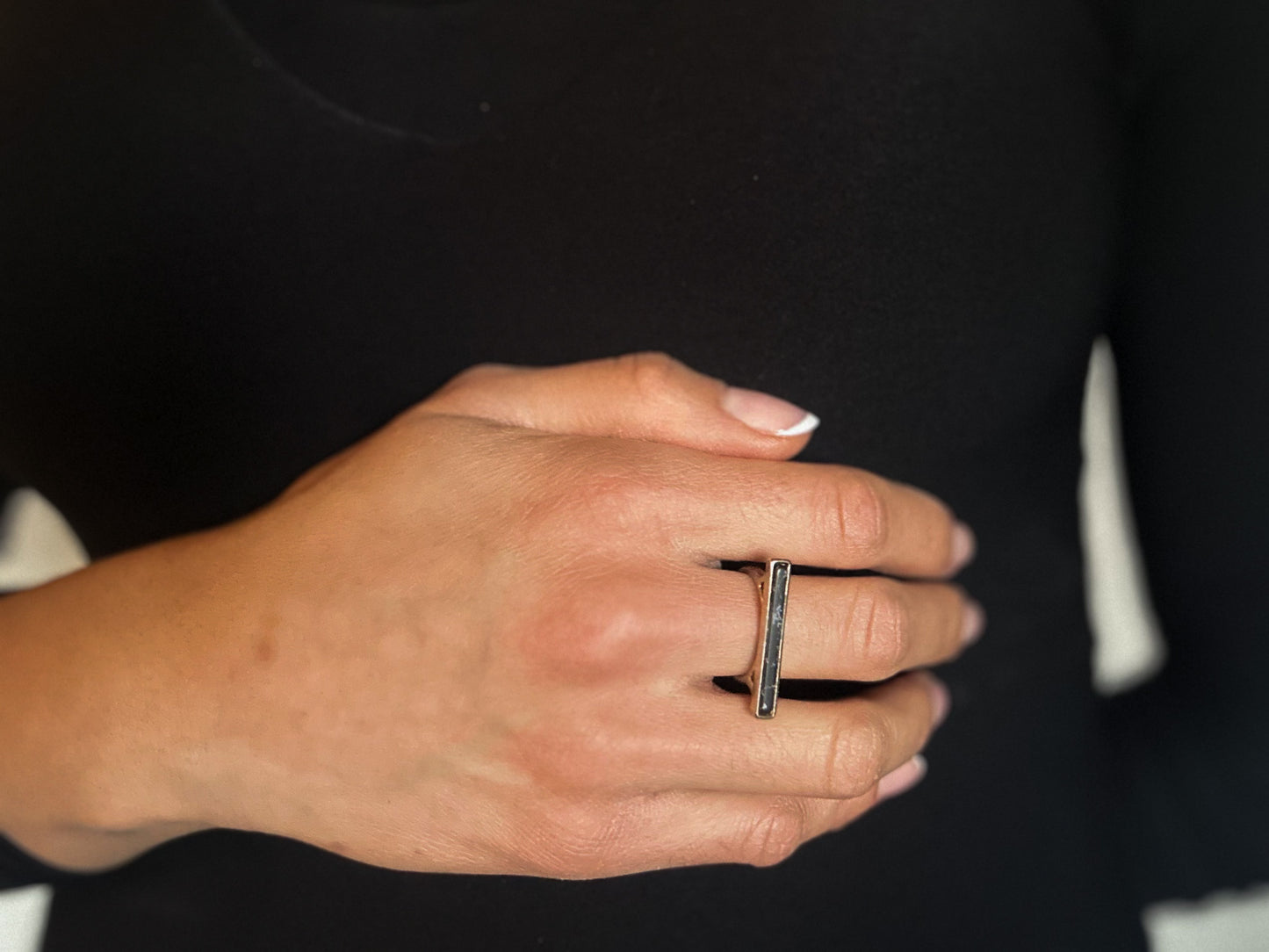 Rectangle Bar Black Silver Ring
