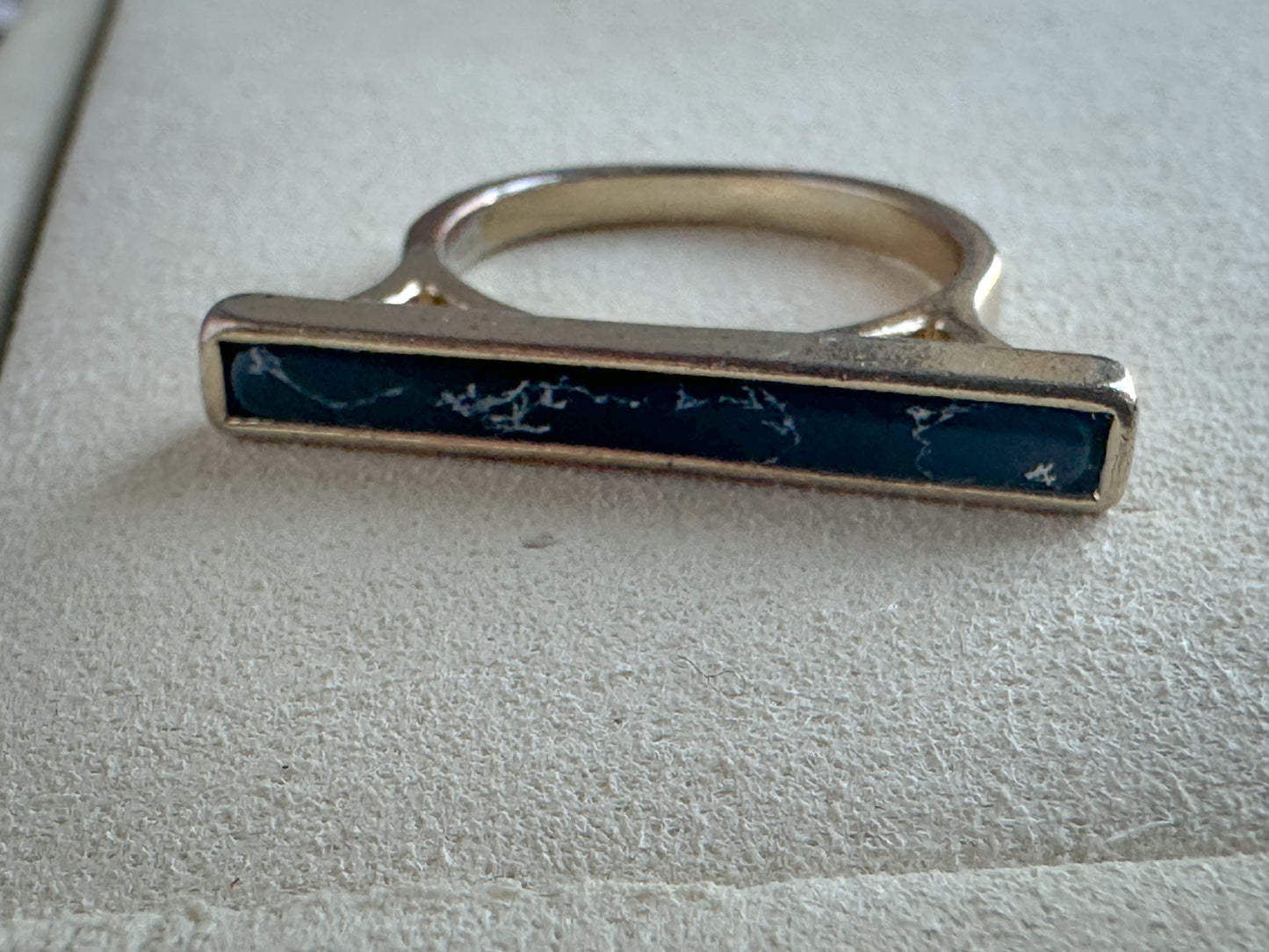 Rectangle Bar Black Silver Ring