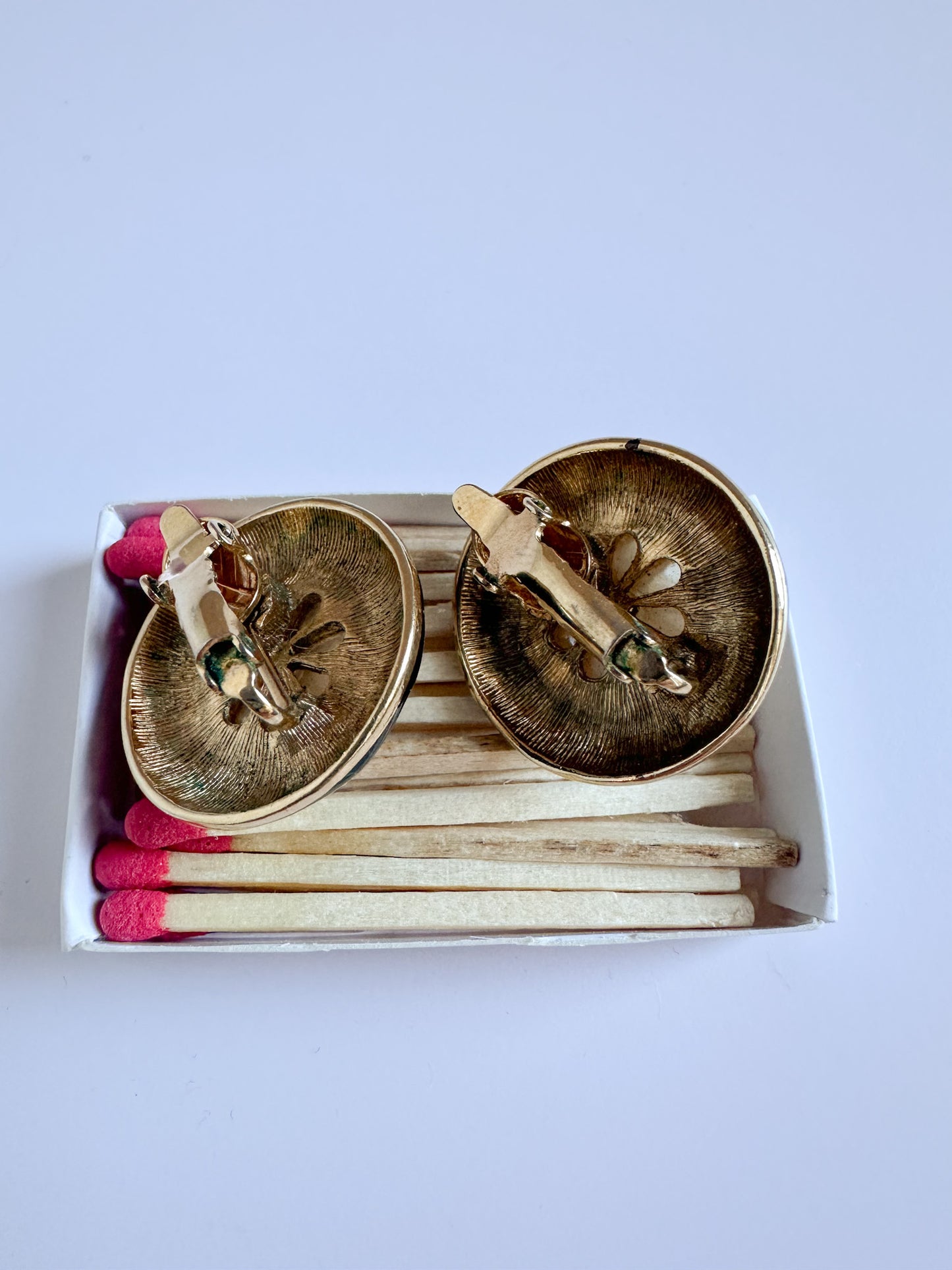 1980s Faux Pearl Frame Black Earrings