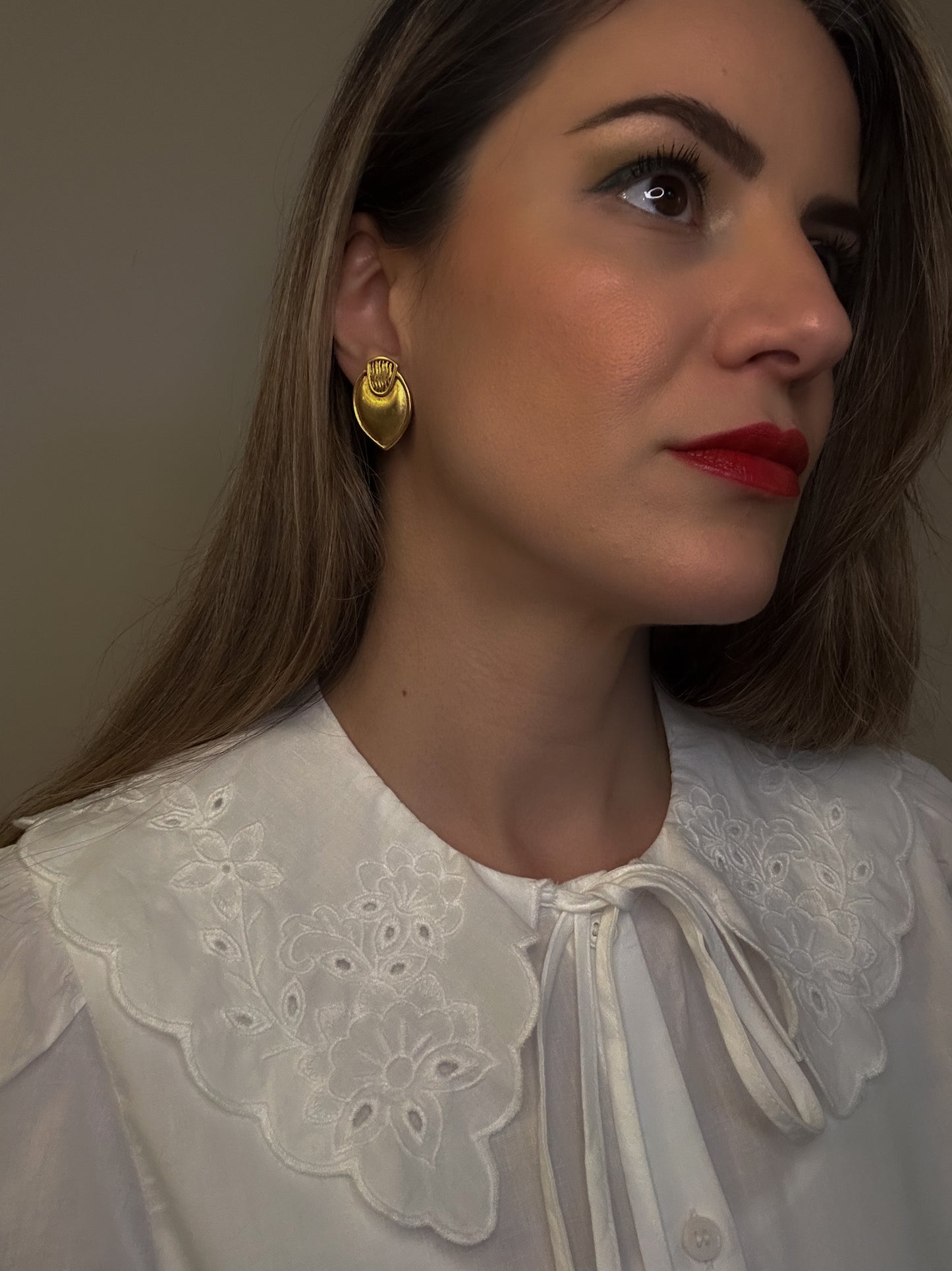Leaf-Shaped Gold Statement Earrings – 1980s Matte Finish