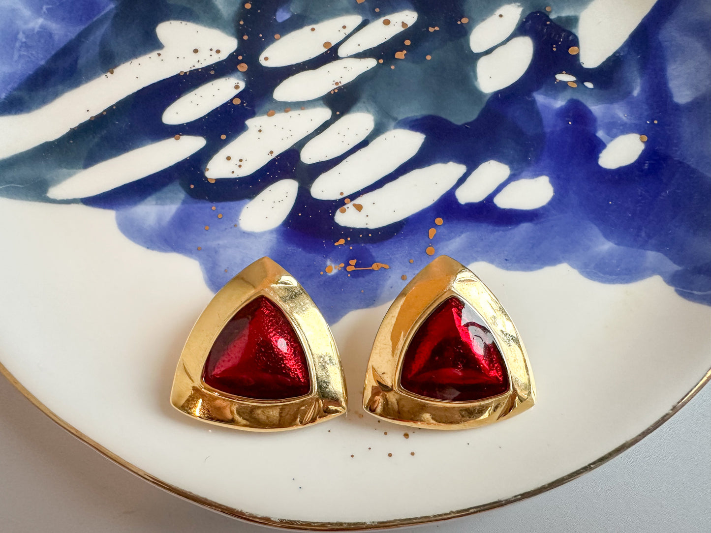 Bold 1980s Triangle Clip-On Earrings with Red Lucite Center