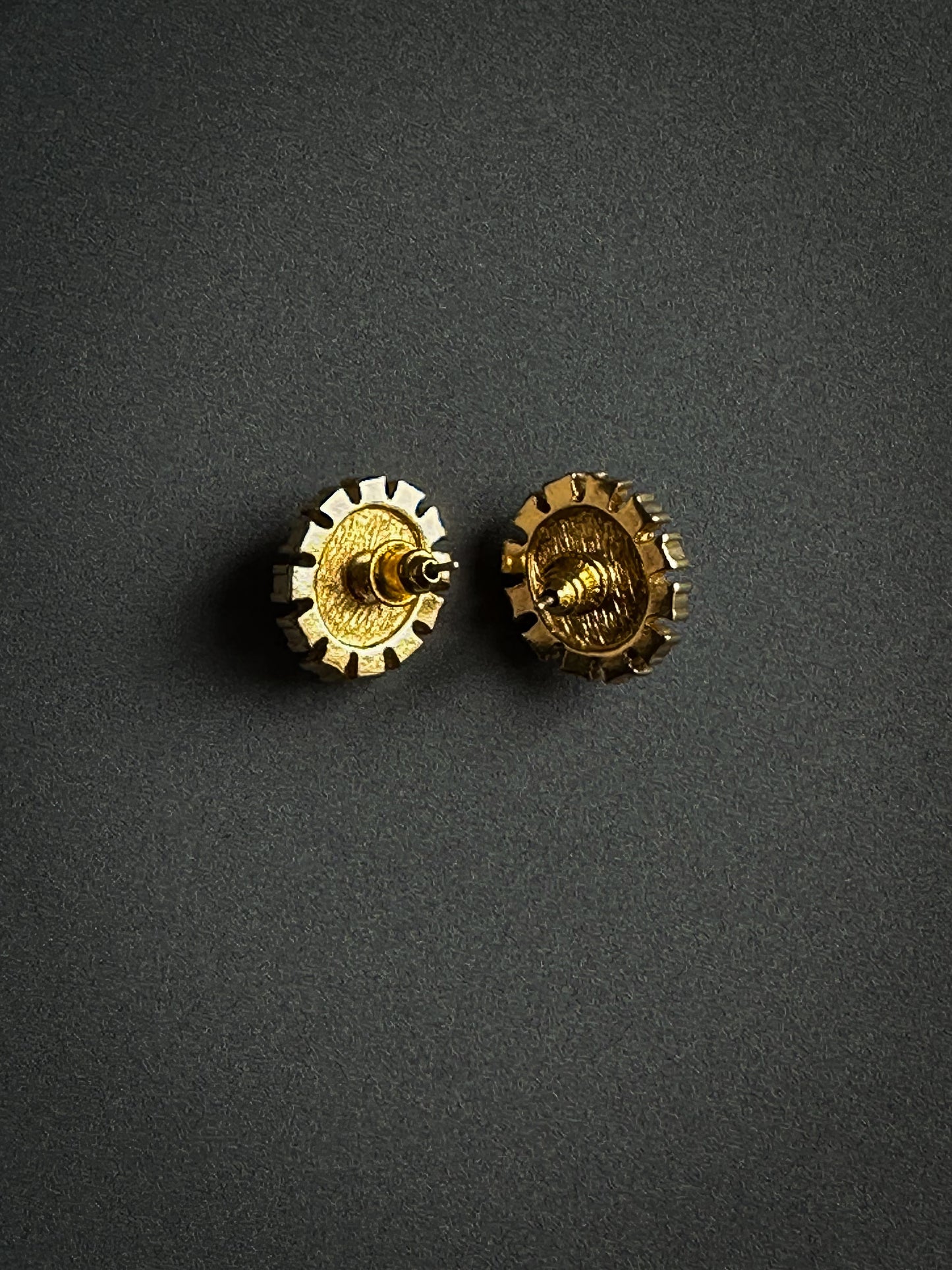 Pearl & Crystal Halo Stud Earrings – Gold-Tone Radiance, 1990s Glam