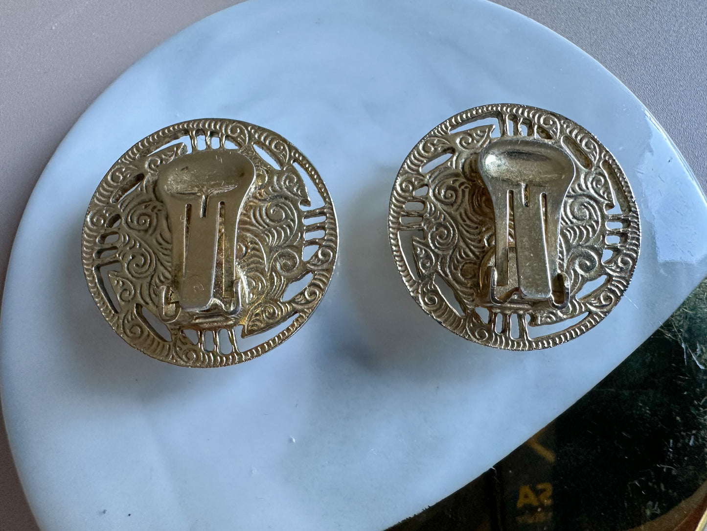 Golden Era Dome Clip-On Earrings with Pink Crystal Accents – 1980s Glam