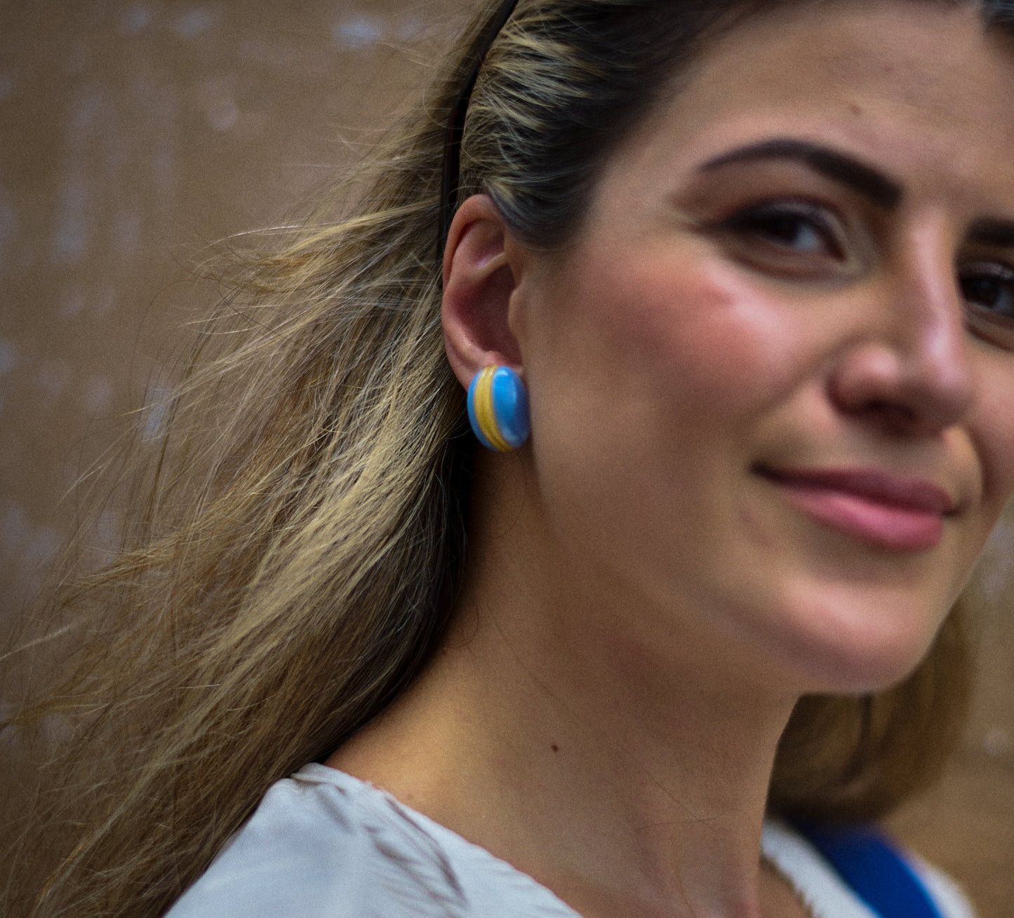 Mod Sky Blue & Lemon Stripe Clip-On Earrings – 1960s Pop Style