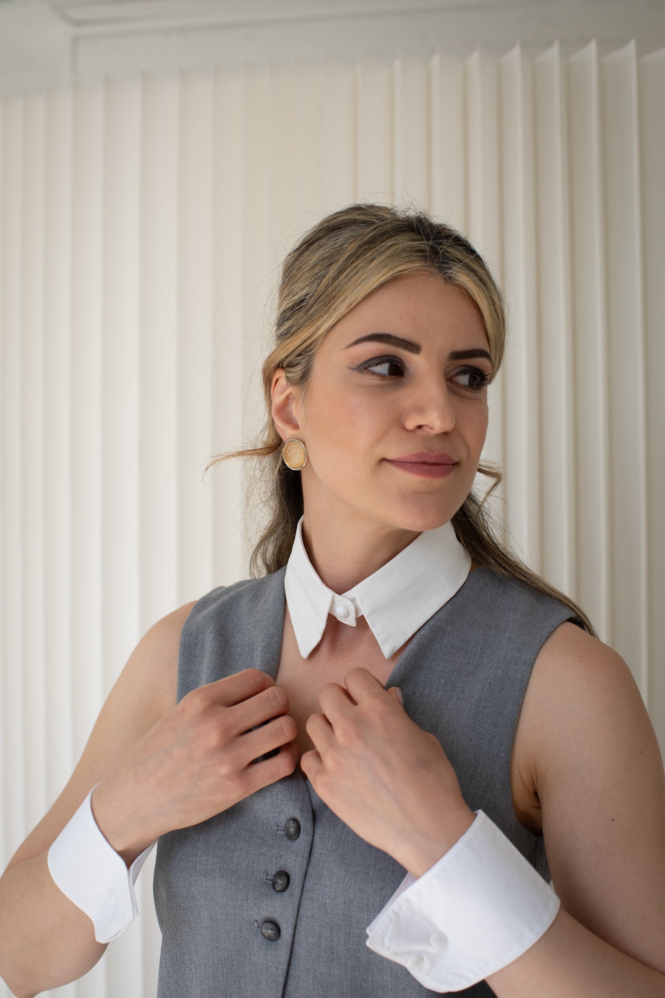 Classic French Cuffs – Detachable White Statement Accessory