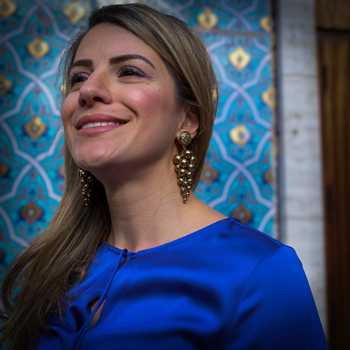 Gold-Tone Cluster Drop Earrings – Statement 1980s Glam