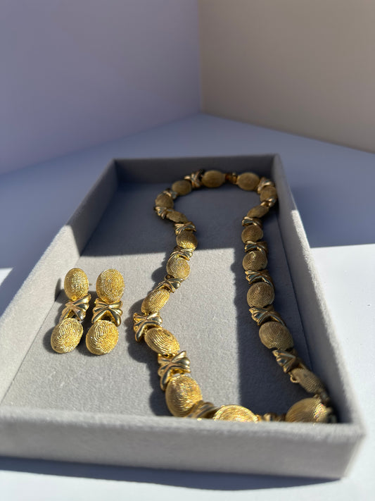 1970s-1980s Gold Necklace and Earrings Set