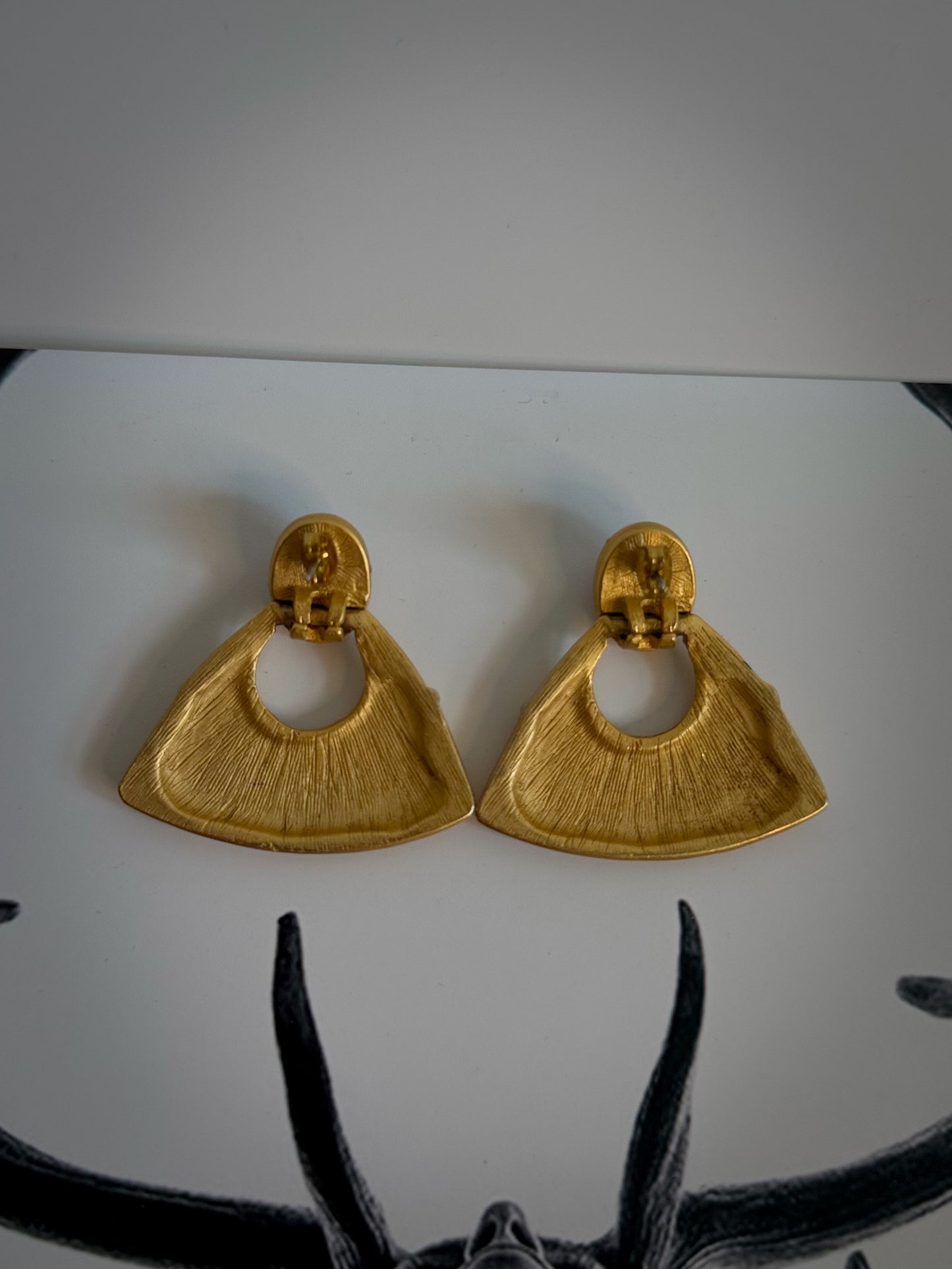 Gold-Tone Fan Drop Earrings with Lavender Cabochon | Art Deco–Inspired Pierced Statement Earrings