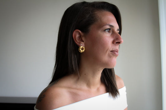 Gilded Swirl Earrings – 1980s Statement Style