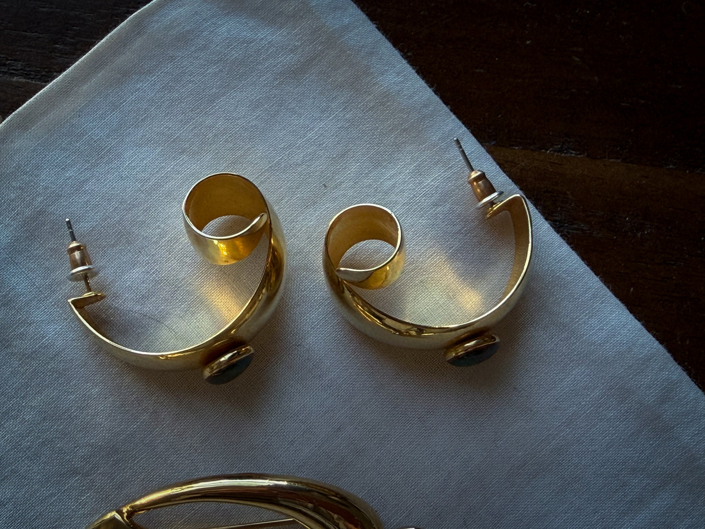 Gold-Tone Pierced Earrings & Matching Brooch Set | Classic Statement Jewelry