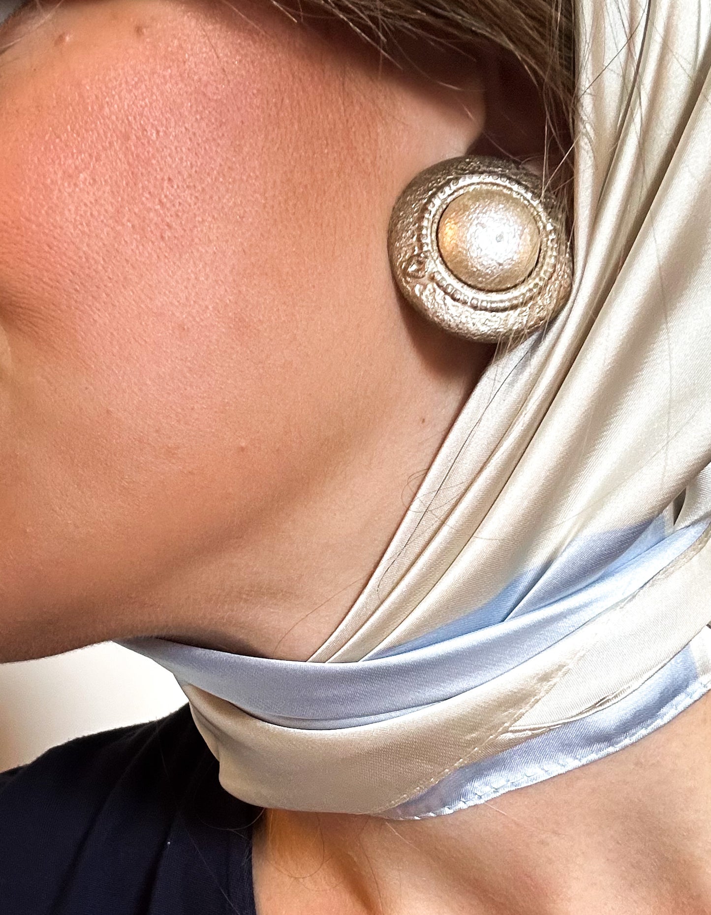 1990s Pierced White Round Earrings