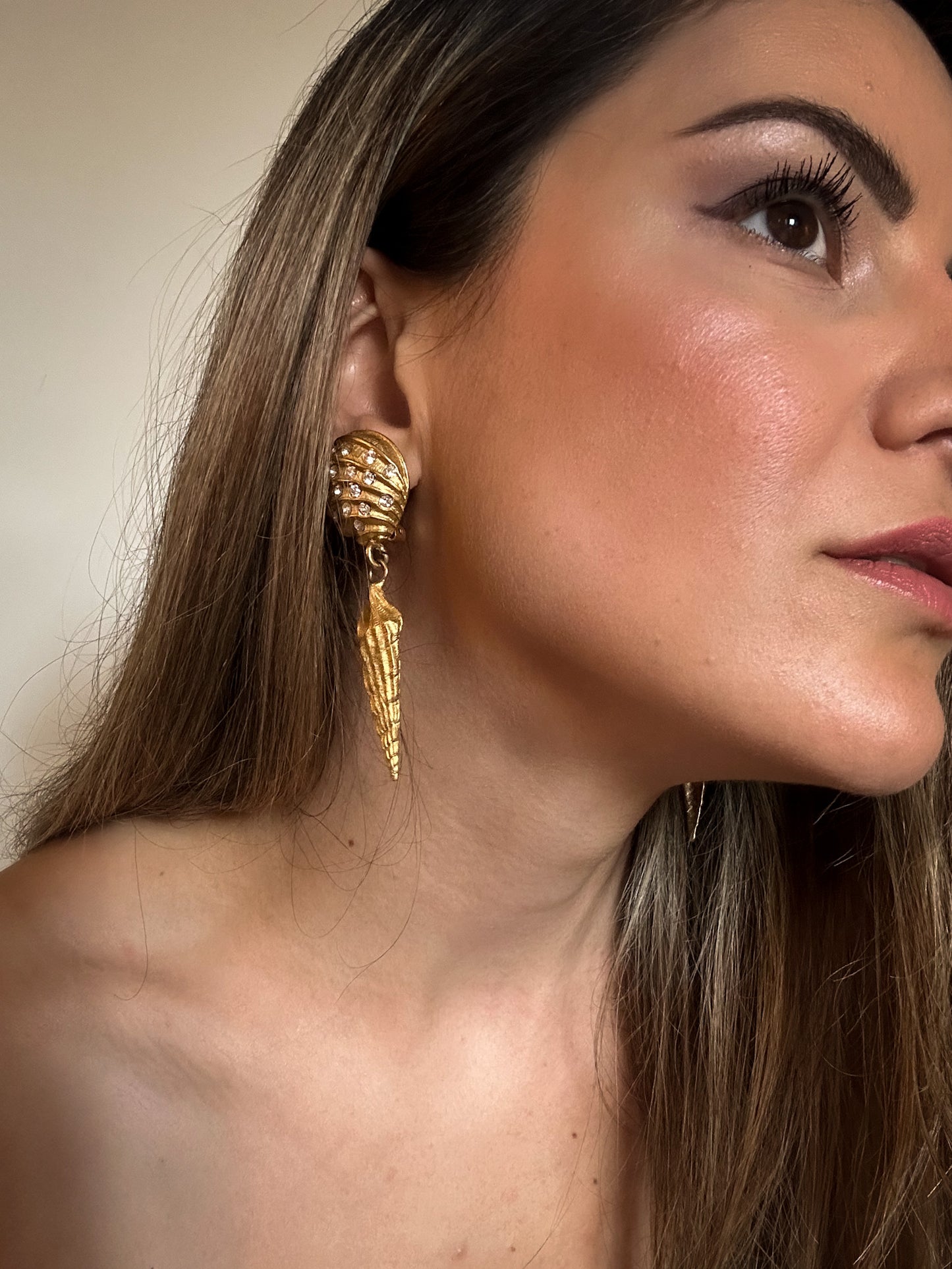 Vintage Norma Jean Shell Dangle Earrings — Matte Gold with Rhinestones
