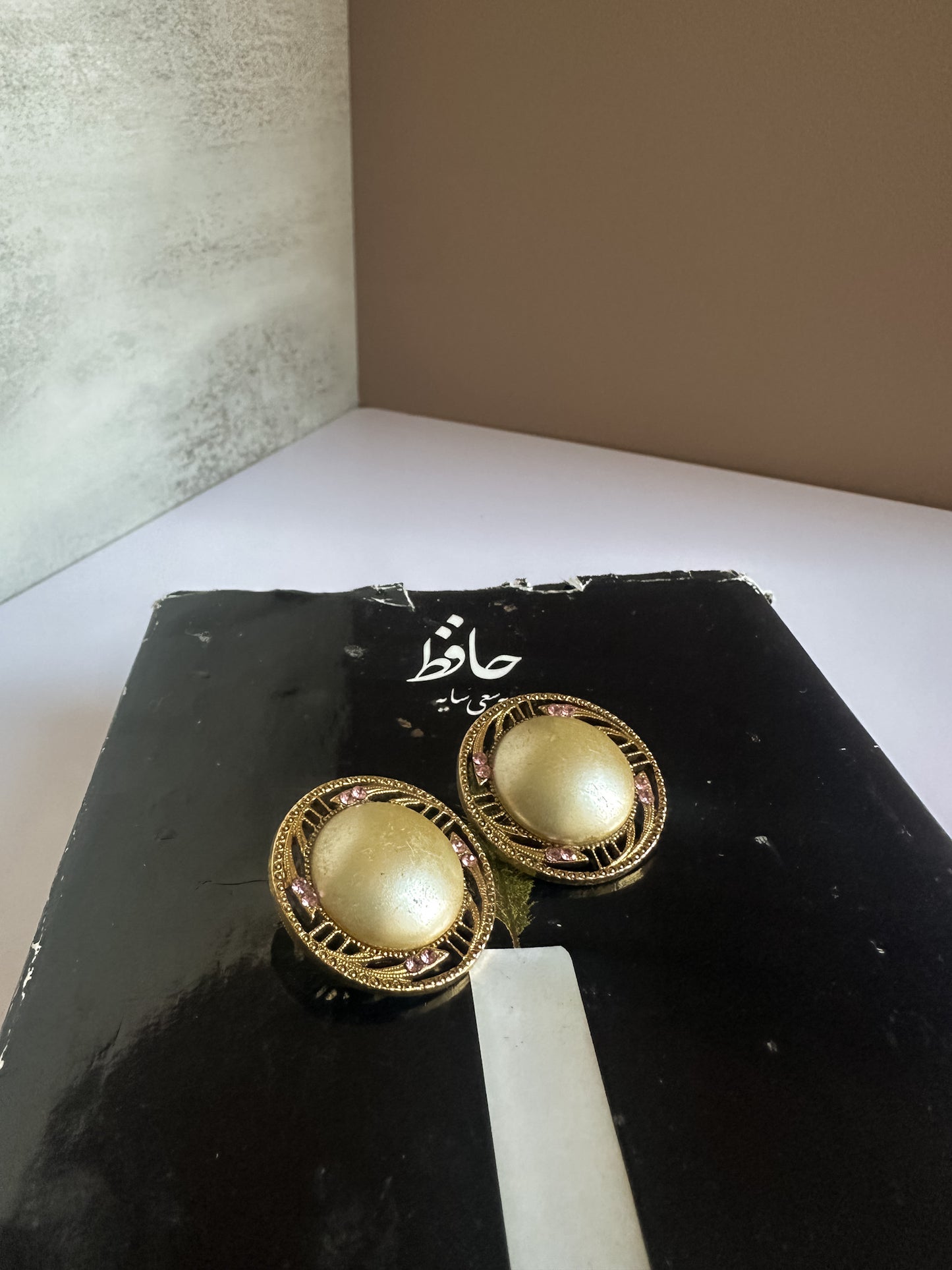 1960s Round Earrings Gold Frame