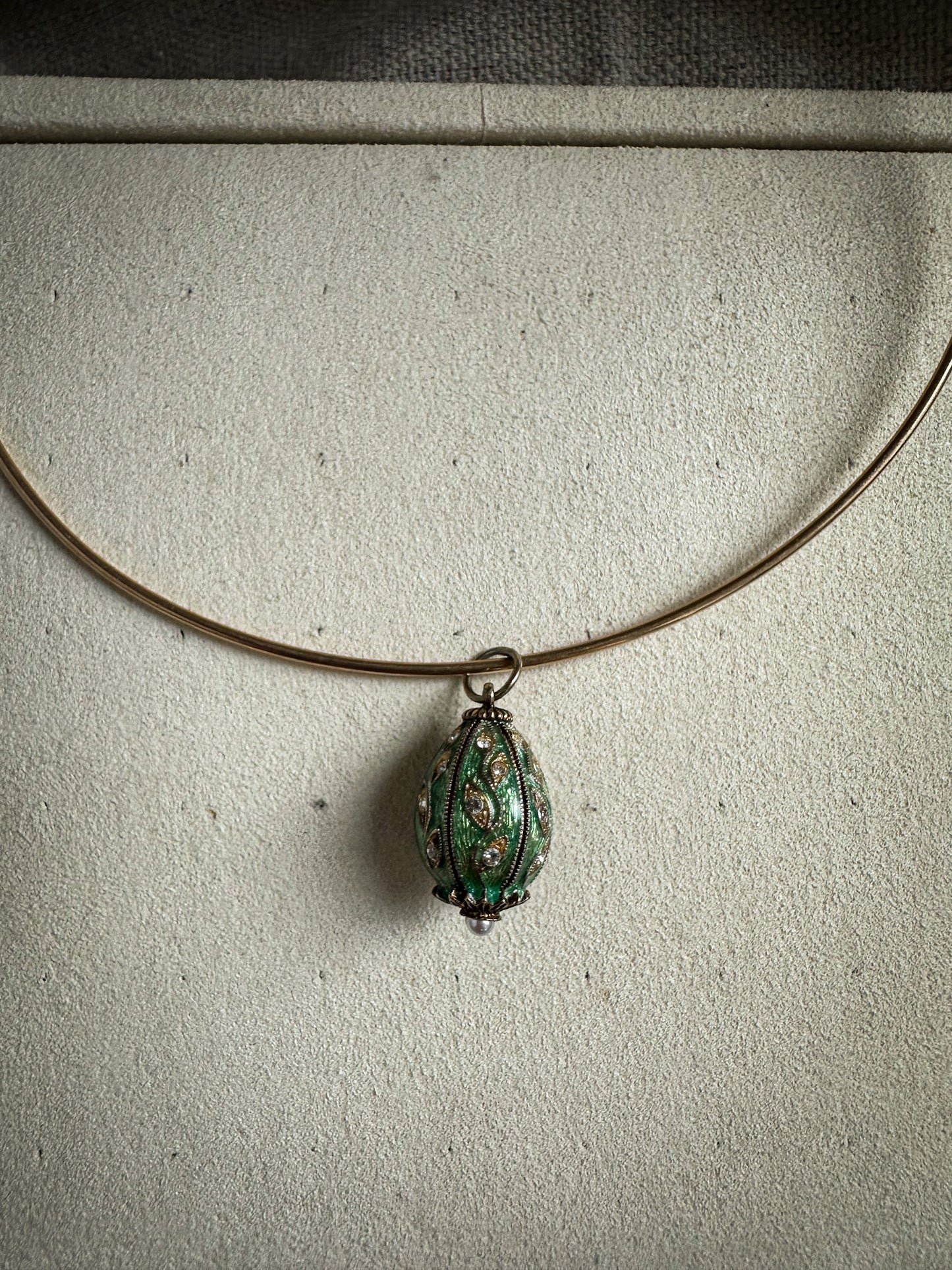 Egg Enamel Round Wire Necklace