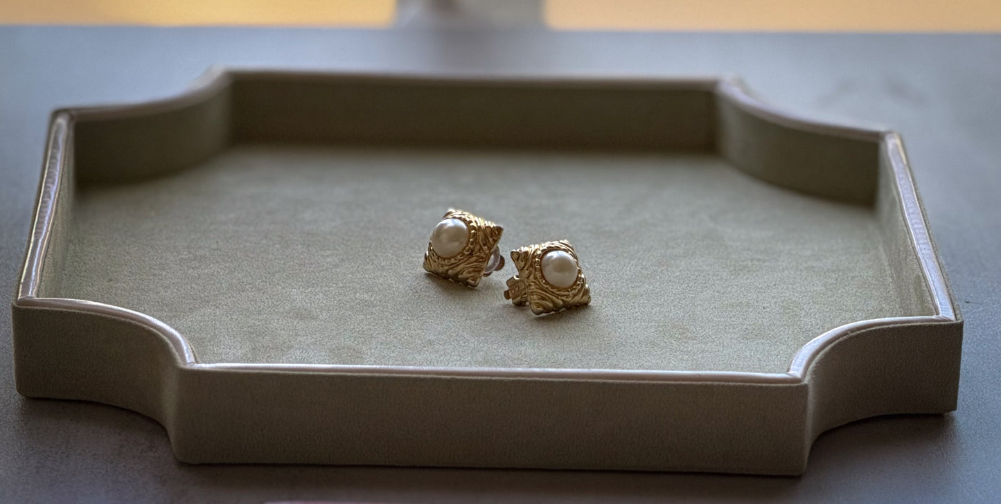 Gold-Tone Textured Square Faux Pearl Clip-On Earrings | Classic 1980s Statement