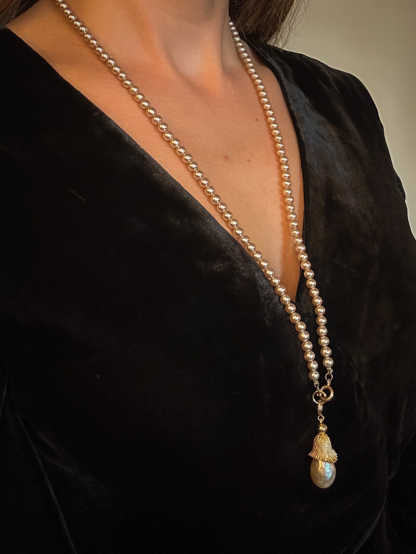 Sarah Coventry Faux Pearl Acorn Gold Necklace