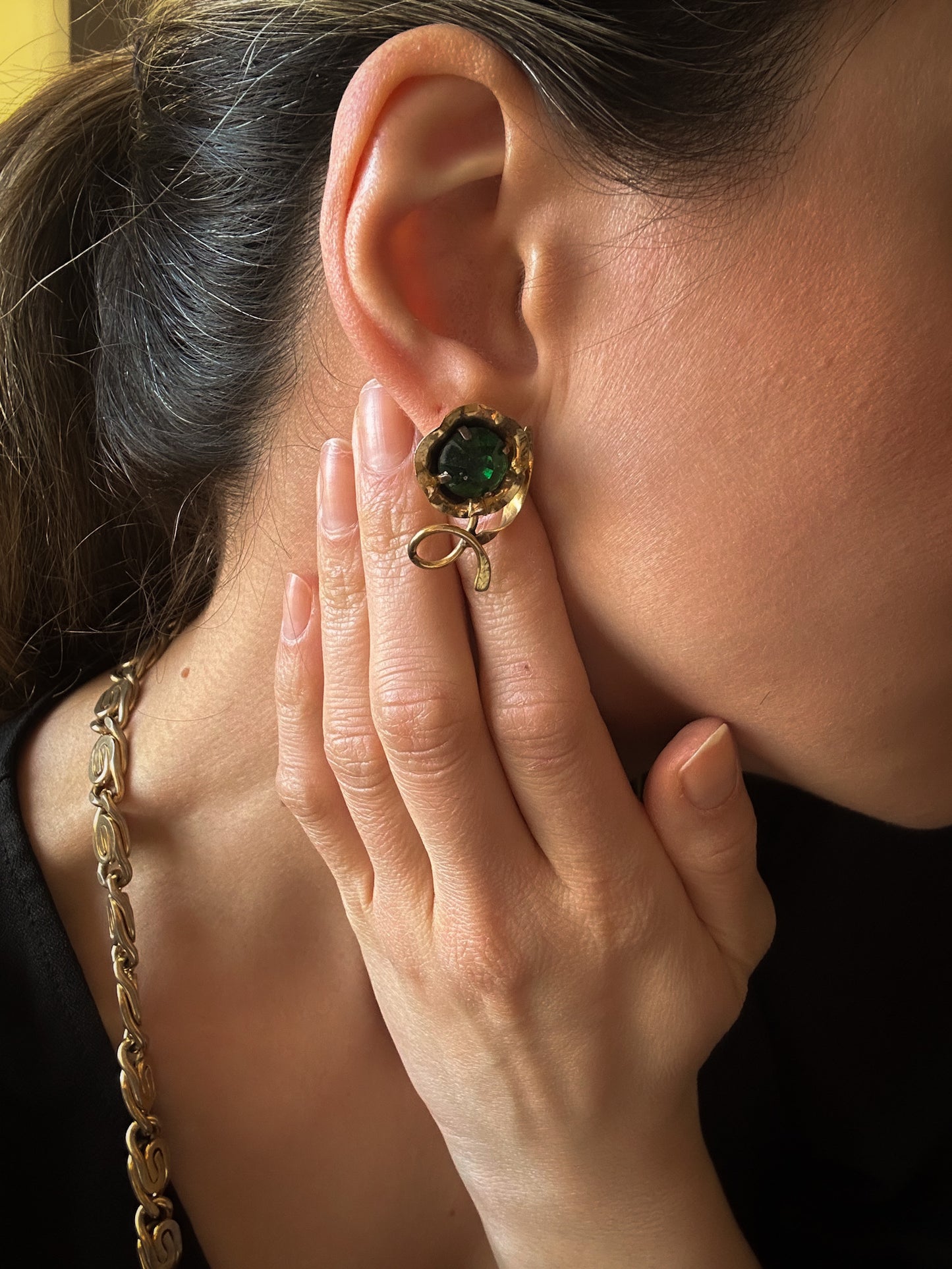 1960s Gold Hanging Flower (Screw-back) Earrings with Green Stone